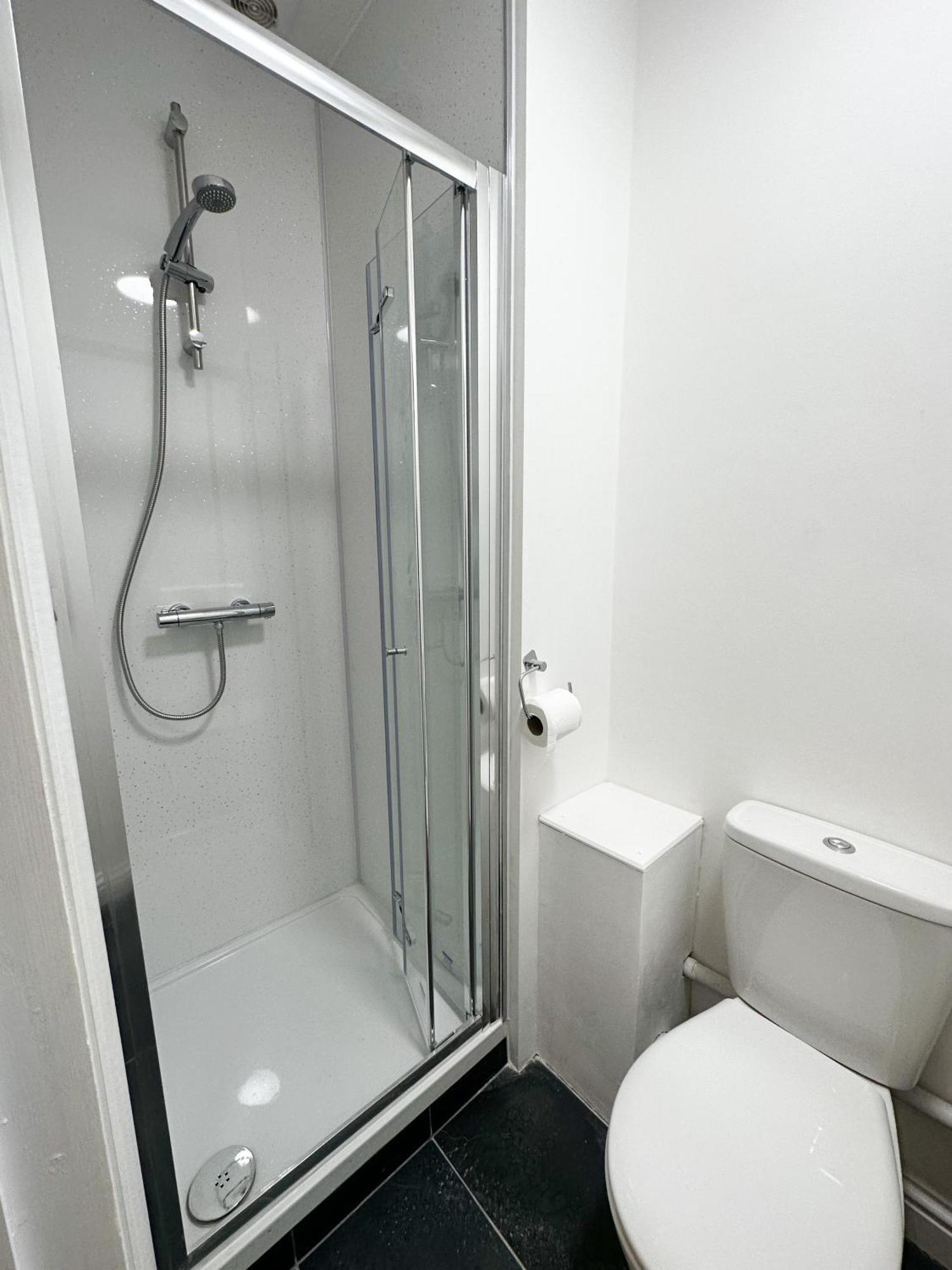 Flat A Stay In Earlsfield London Exteriör bild